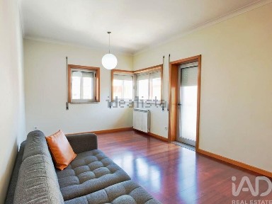 Apartamento T2 à venda no Centro de Ovar