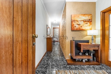 Apartamento T2 à venda na Rua António Monteiro da Costa