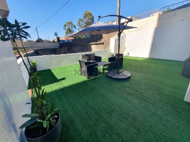 Apartamento T2 à venda no Centro de Gondomar