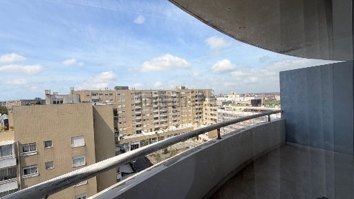 Apartamento T3 à venda na Praceta Álvaro do Céu Oliveira, 32