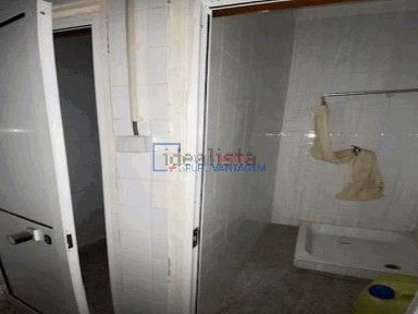 Espaço comercial à venda em Pias