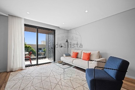 Arrendamento de apartamento T2 na Rua do Bairro da Ajuda