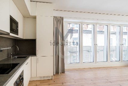 Arrendamento de apartamento T2 na Cais do Sodré - Santos