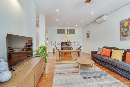 Apartamento T3 à venda na Rua Mirante