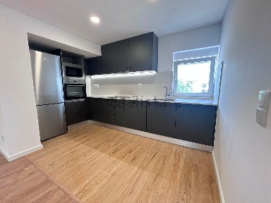 Apartamento T3 à venda em Olivais