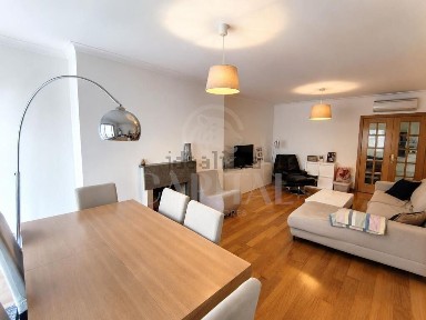 Apartamento T2 à venda em Alameda - Praça do Chile - Almirante Reis