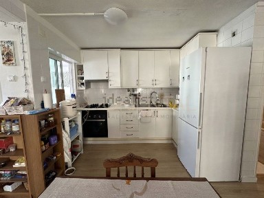 Apartamento T2 à venda na Rua Professor Lopo de Carvalho, 2