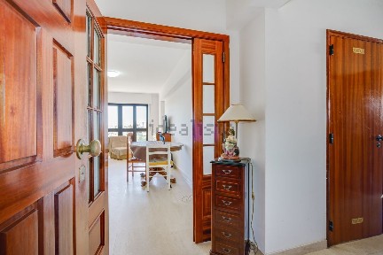 Apartamento T3 à venda na Rua Carlos George
