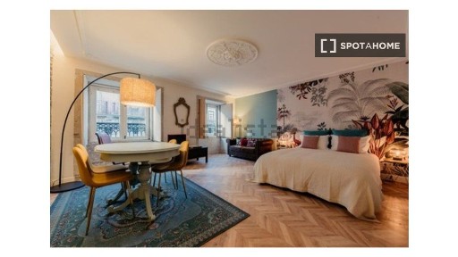 Arrendamento de apartamento T0 na Rua da Picaria