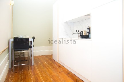 Arrendamento de apartamento T0 na Rua Formosa