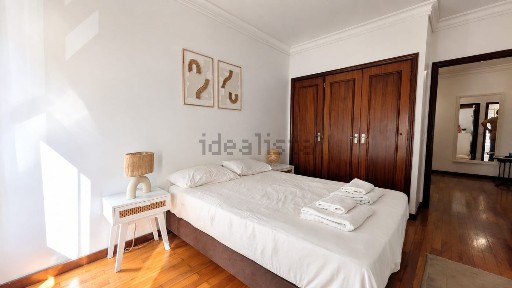 Arrendamento de apartamento T1 na Rua Rodrigues Lobo