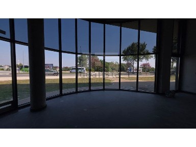 Espaço comercial à venda em Quinta da Tapada