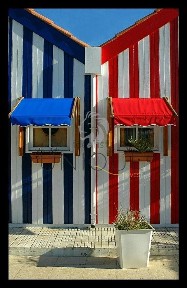Apartamento T2 à venda na Rua de Coimbra, 15