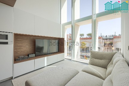 Apartamento T0 à venda na Avenida Doutor Lourenço Peixinho s/n