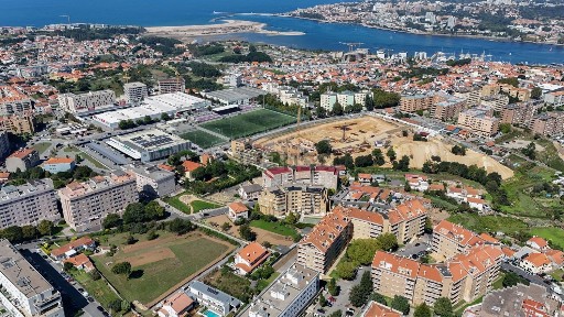 Apartamento T3 à venda na Rua da Paz, 480