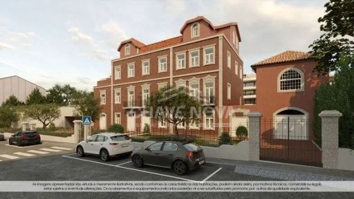 Apartamento T1 à venda na Rua de Soares dos Reis