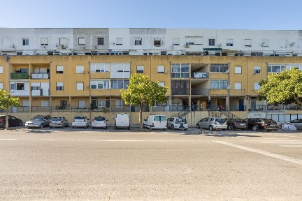 Duplex à venda na Rua Florbela Espanca