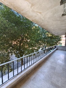 Arrendamento de escritório com espaços partilhados na Rua Filipe Folque, 2