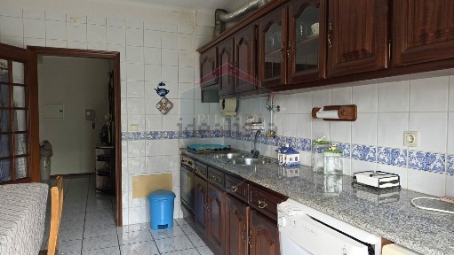 Apartamento T3 à venda em Ranhados