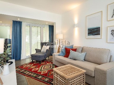 Arrendamento de apartamento T2 na Rua Gil Eanes