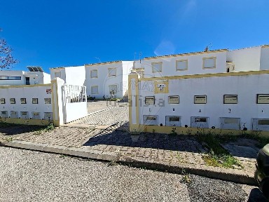 Arrendamento de apartamento T1 em São Rafael