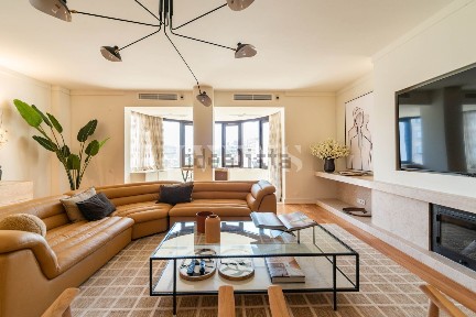 Arrendamento de apartamento T3 nas Amoreiras