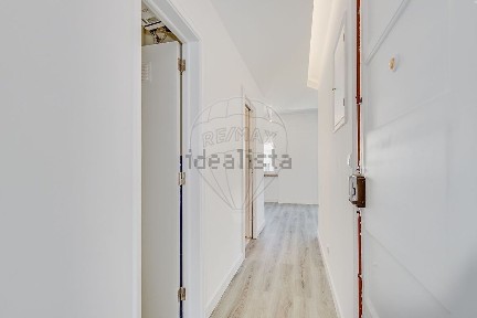 Arrendamento de apartamento T1 na Rua do Galvão