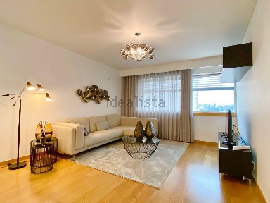 Arrendamento de apartamento T1 na Rua Xavier de Araujo, 12