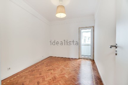 Arrendamento de apartamento T1 na Avenida Afonso III