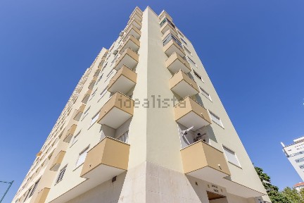 Arrendamento de apartamento T2 na Rua Conselheiro Lopo Vaz s/n