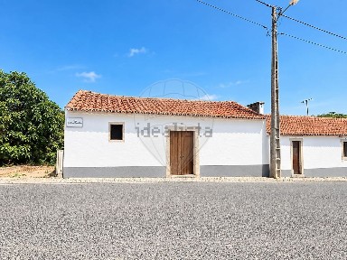 Moradia independente à venda em Meca