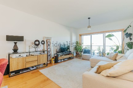 Apartamento T1 à venda na Rua Gomes de Brito, 2