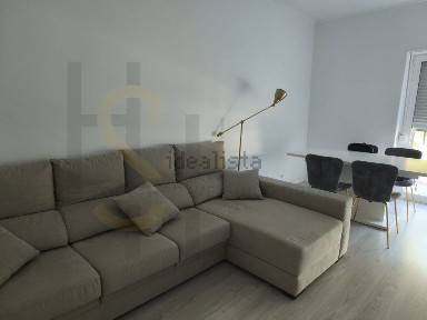 Apartamento T2 à venda em Santa Iria de Azoia - São João da Talha - Bobadela