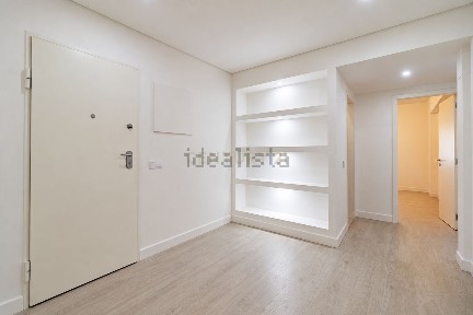 Apartamento T2 à venda na Praceta Tomaz Ribeiro, 1