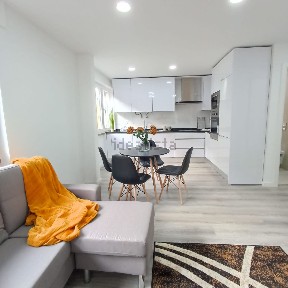 Apartamento T3 à venda na Rua República da Bolívia s/n