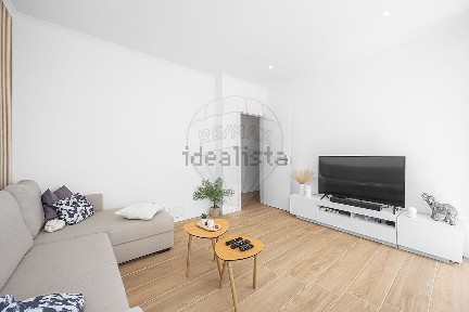 Apartamento T1 à venda na Praceta José Régio