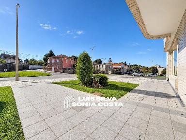 Duplex à venda na Rua de Moçambique, 8