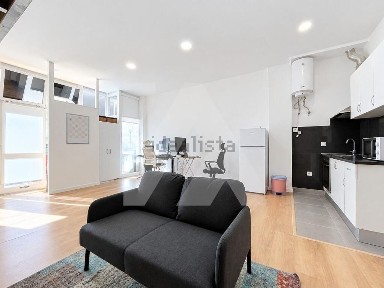 Apartamento T0 à venda em São João