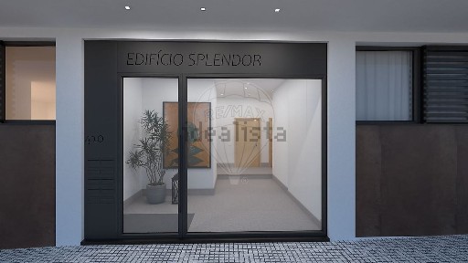 Apartamento T1 à venda em Pç. dos Carvalhinhos, 410