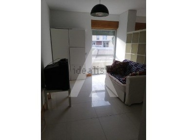 Arrendamento de apartamento T0 na Rua Senhor dos Aflitos Condomínio Pateo Vera Cruz