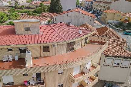 Apartamento T2 à venda na Avenida Infante Dom Henrique