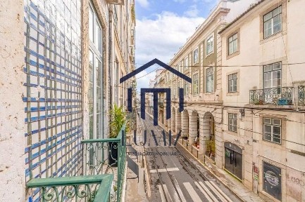 Espaço comercial à venda na Príncipe Real - São Bento