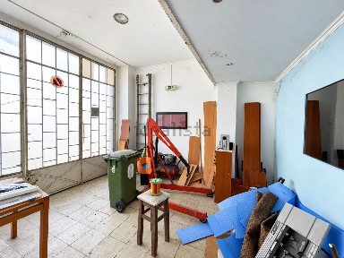 Espaço comercial à venda na Rua Damasceno Monteiro