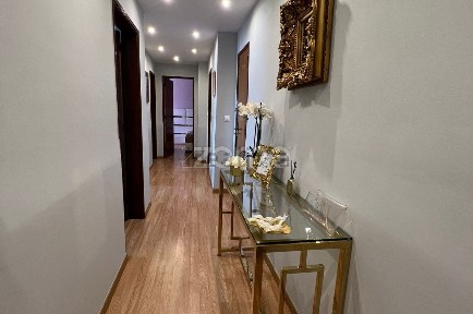 Apartamento T2 à venda na Praceta de São João, 3