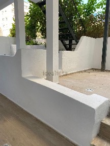 Apartamento T6 à venda na Rua Pascoal de Melo, 60