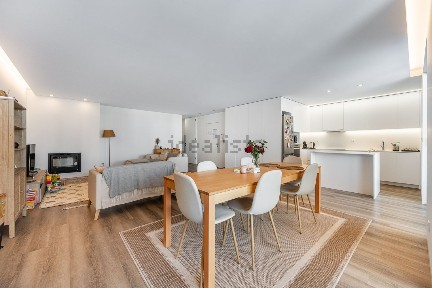 Arrendamento de apartamento T3 em Quinta de Abraão