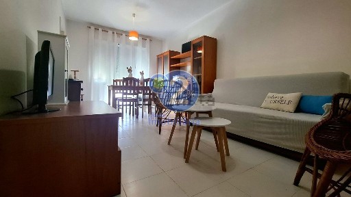 Apartamento T2 à venda na Rua António Elias Ribeiro