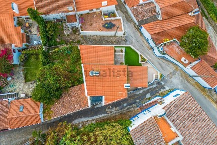 Arrendamento de moradia geminada na Rua do Sapatinho s/n