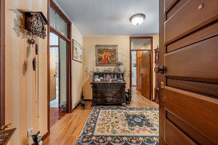 Apartamento T3 à venda na Rua de Santa Catarina, 1555