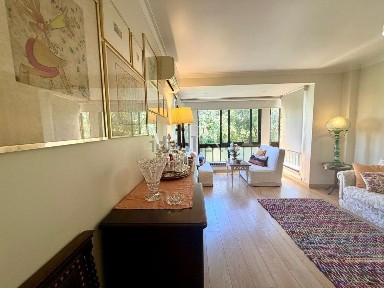 Arrendamento de apartamento T1 na Avenida Conde de Valbom, 67 a